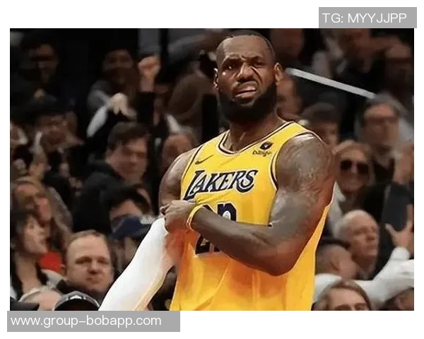 老詹超越自我创历史新高30表现引发热议前11场独占10席成就辉煌