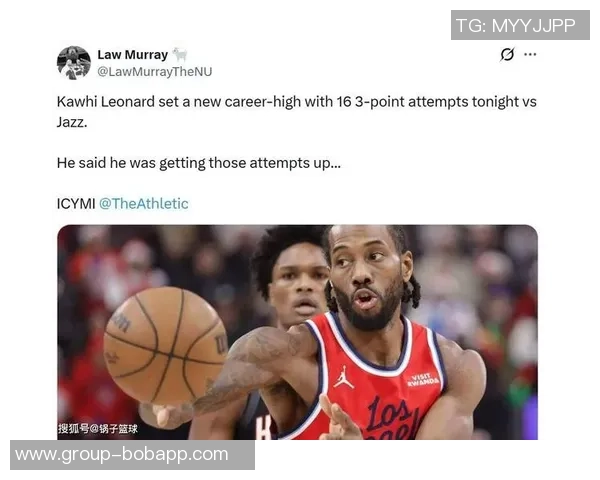 快船队启程前往休斯敦哈登与小卡登机照引发球迷热议